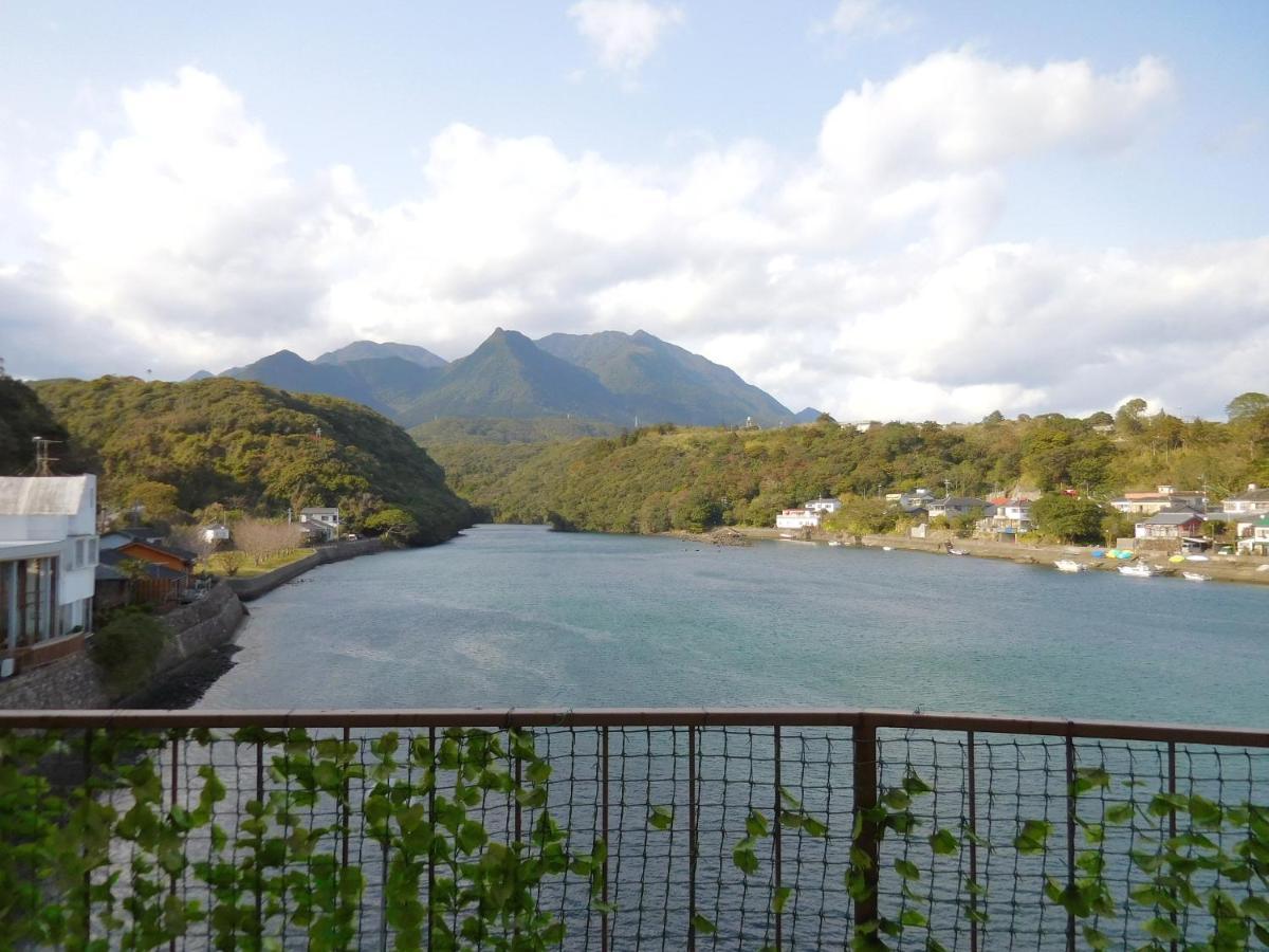 Hotel Yakushima Sanso Екстериор снимка