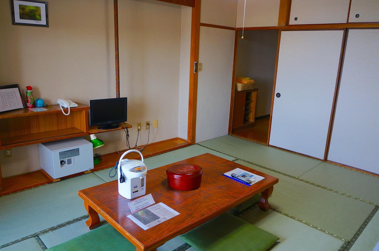 Hotel Yakushima Sanso Екстериор снимка