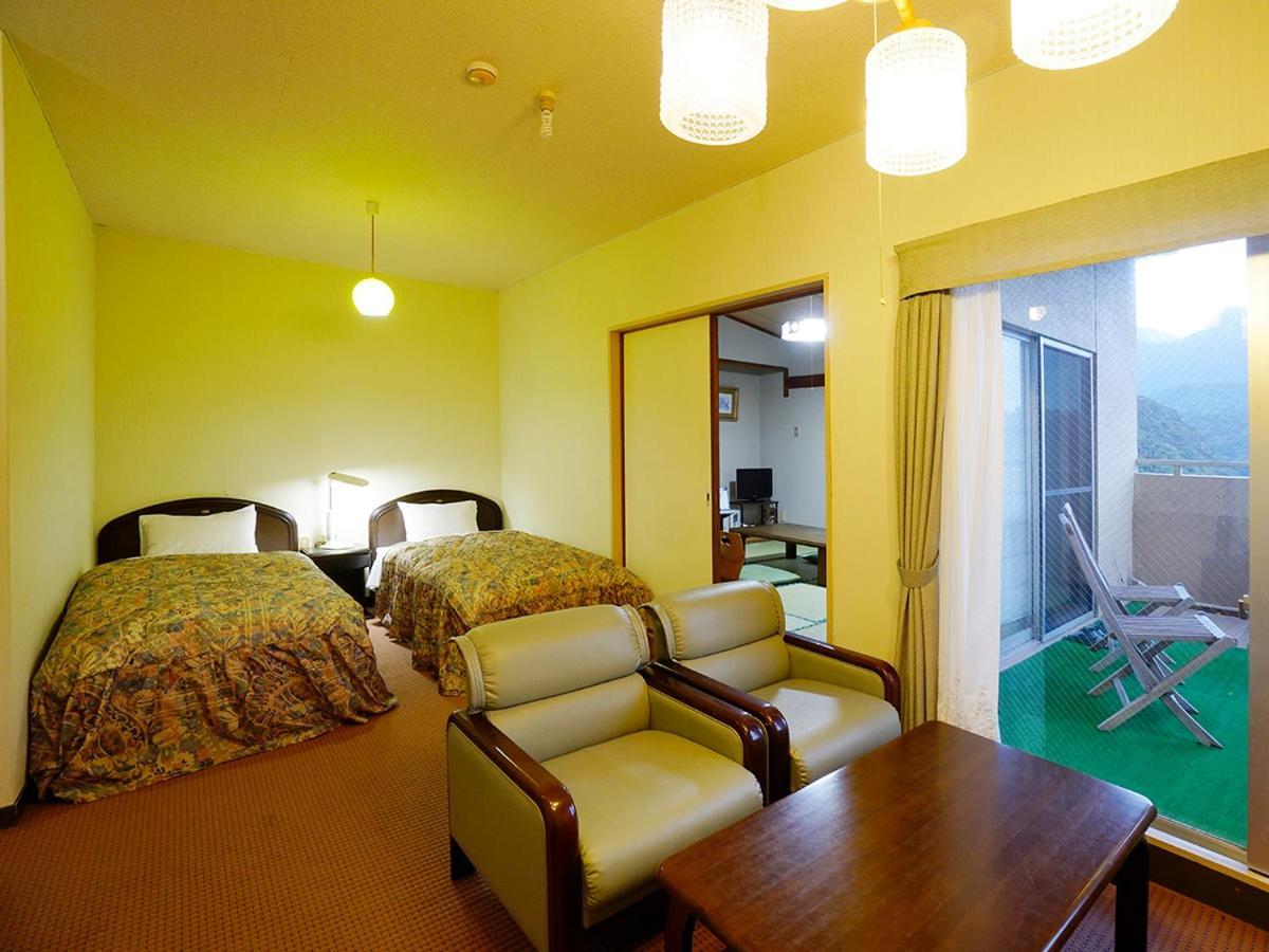 Hotel Yakushima Sanso Екстериор снимка